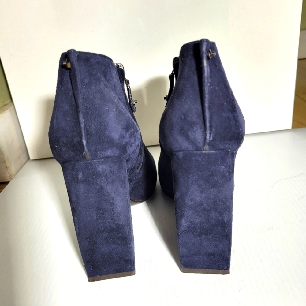 Lanvin suede ankle booties block heel round toe navy blue 37.5 6.5 - Picture 3 of 11